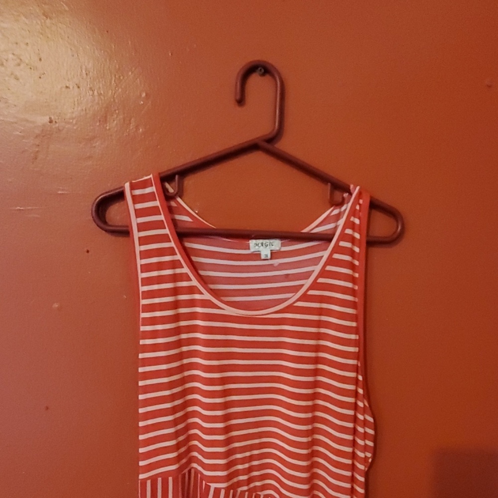 Dress - Picture 2 of 5